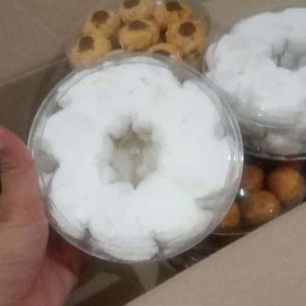 

kue kering putri salju keju