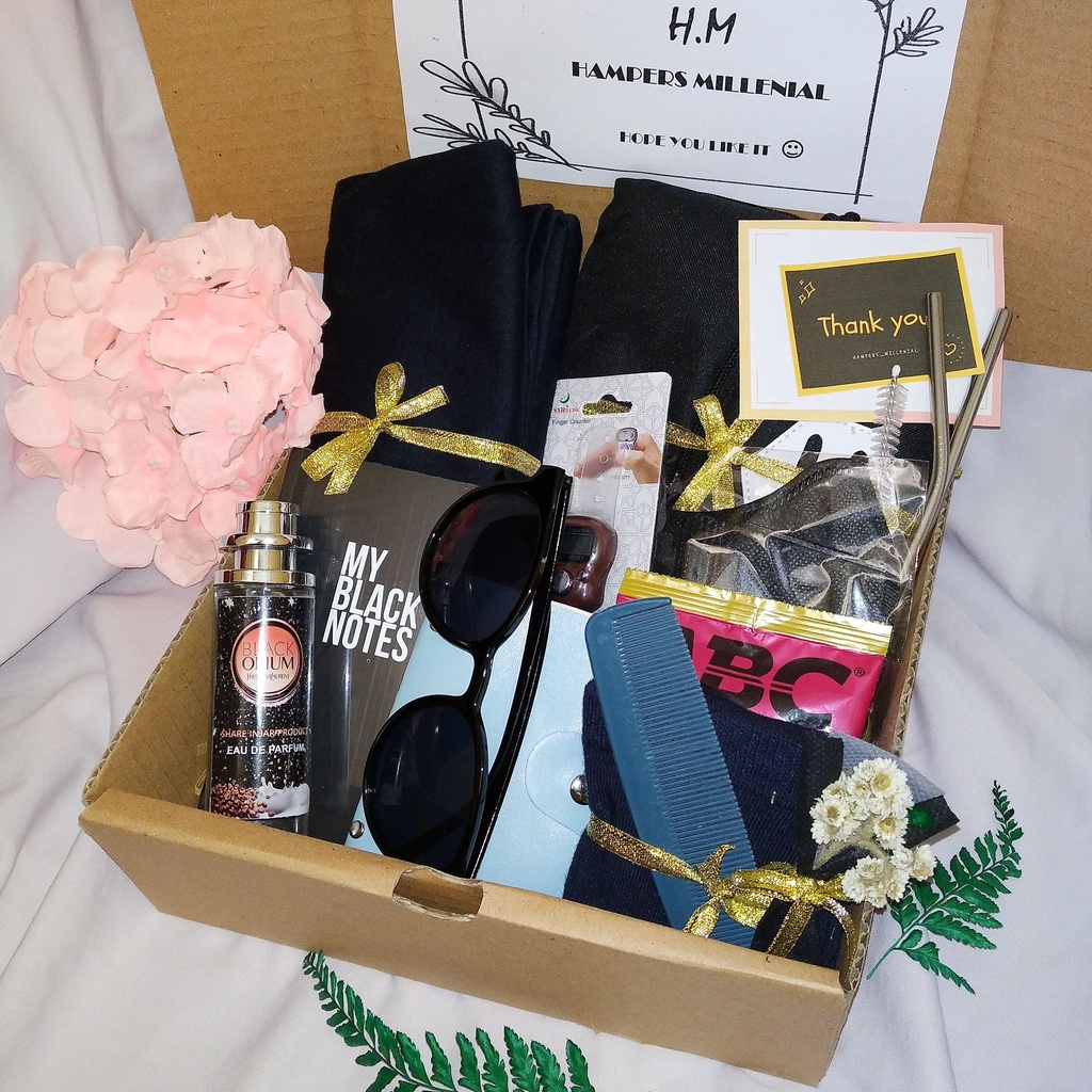 

Hampers Cowok Men Gift Kado Pacar/Anniversary/Ulang Tahun/Wisuda Murah