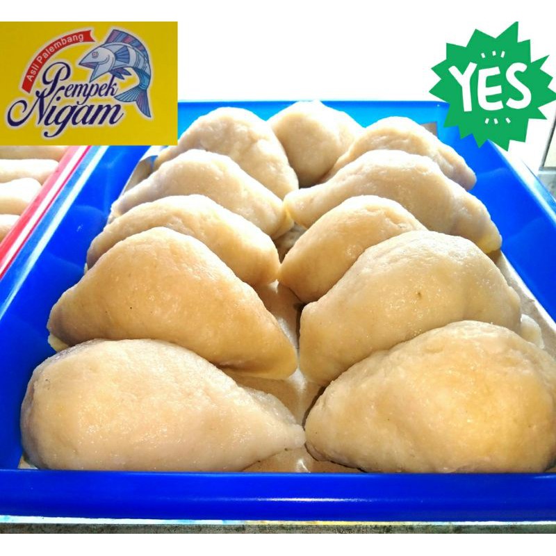 

PEMPEK KAPAL SELAM BESAR ISI 3 ASLI PALEMBANG