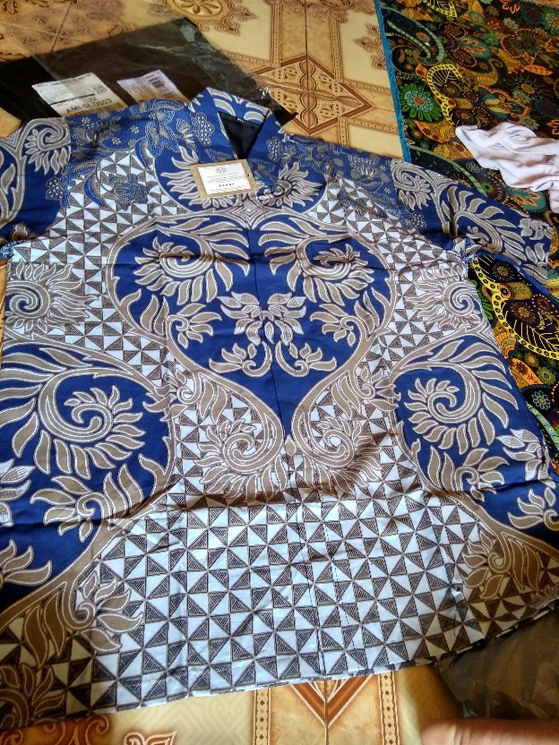 Mahogra Pendek Kemeja Batik Pria Full Furing Bahan Katun Sragenan