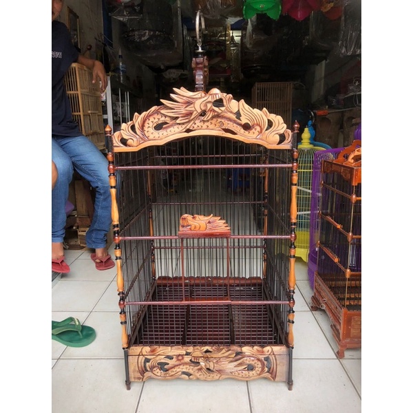 Sangkar Kotak Motif Ukir