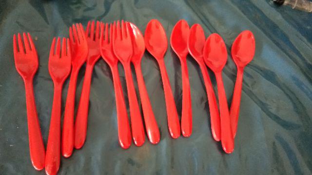 3 Pair Sendok-garpu Melamin Unika - Merah
