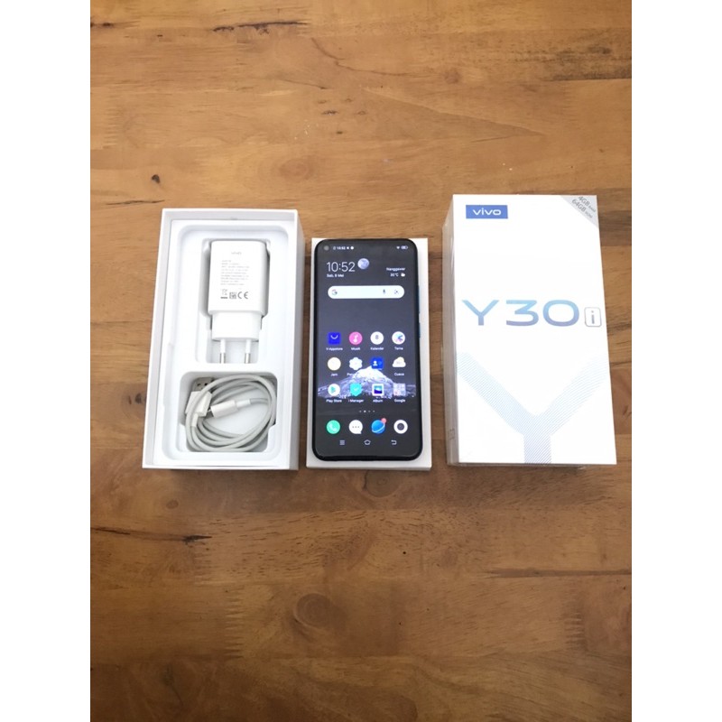 Jual HP Handphone Seken Vivo Y30i Ram 4/64gb Garansi Resmi No Minus Siap pakai