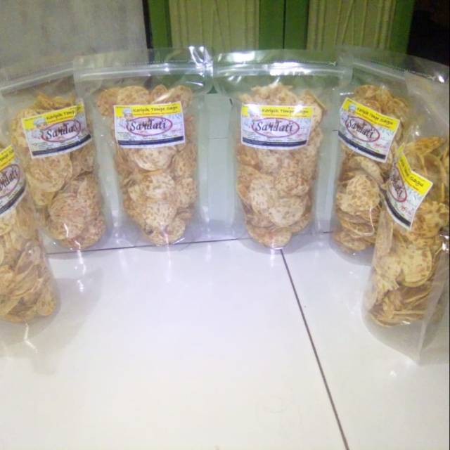 

Keripik tempe sagu