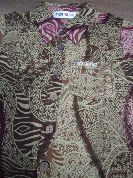 Torio Indonesian Smart Casual Gold Batik - Kemeja Batik Anak Laki-laki