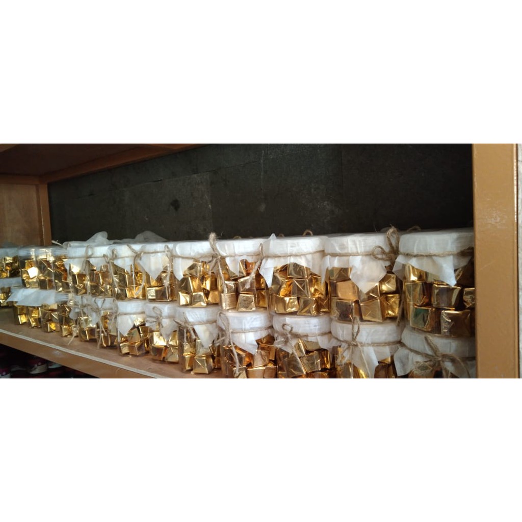 FREE TOPLES LEBURAN SILVERQUEEN COKLAT PIRAMID ISI 50PCS / COKLAT KEMASAN TOPLES 350GR / COKLAT CRUNCY