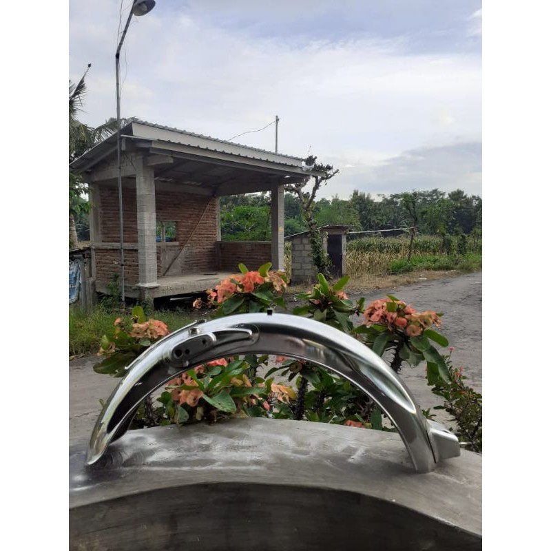 Slebor cb125 versi us kondisi utuh mulus