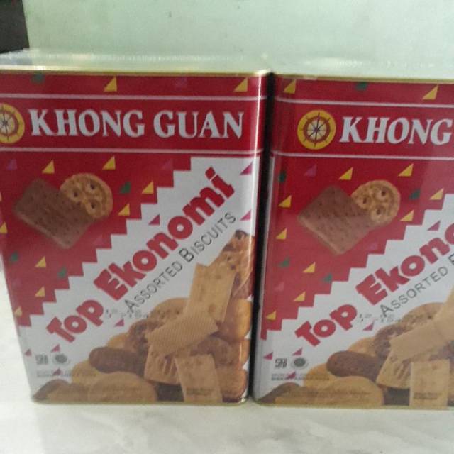 

Biskuit Lebaran Natal khong Guan