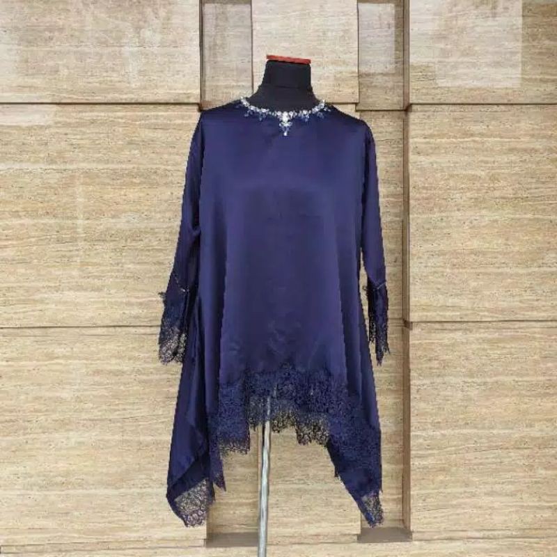 preloved Agafia one set atasan dan rok lilit instan satin thalia brand Agafia warnaa navy