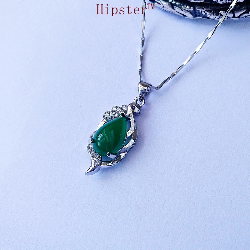 Retro Fashion Luxury Green Jade 18K Gold Pendant Full Diamond Necklace