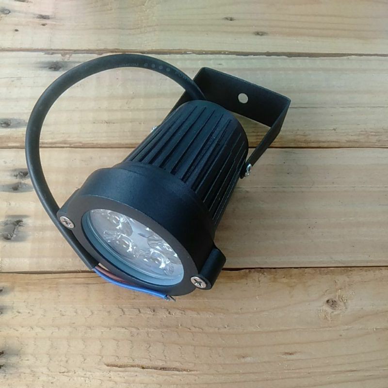Lampu tancap LED / Lampu sorot LED / Lampu taman LED