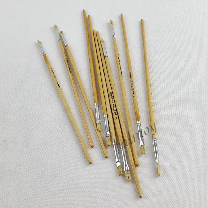 

KUAS LUKIS / PAINT BRUSH CAT MINYAK OIL FLAT ETERNA NO. 3