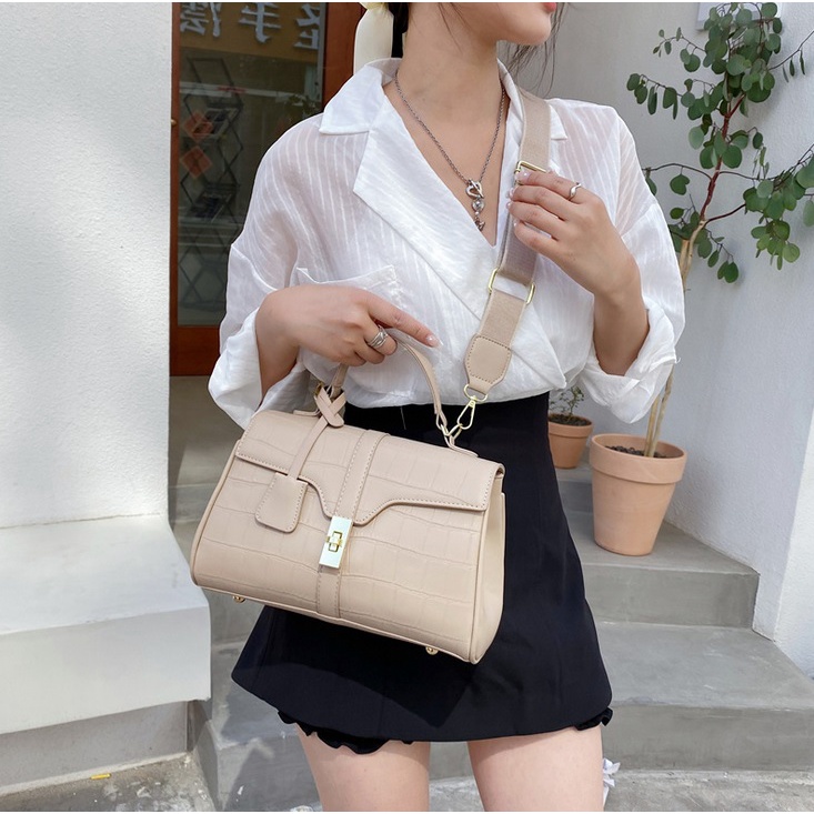 TFT AX200211 92859 AX859 C0553 D25 TAS BATAM TAS IMPORT TAS WANITA SLING BAG TAS SELEMPANG LT1553