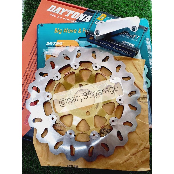 DISC ROTOR CAKRAM KARISMA/X125 DAYTONA FLOATING 300MM ORIGINAL