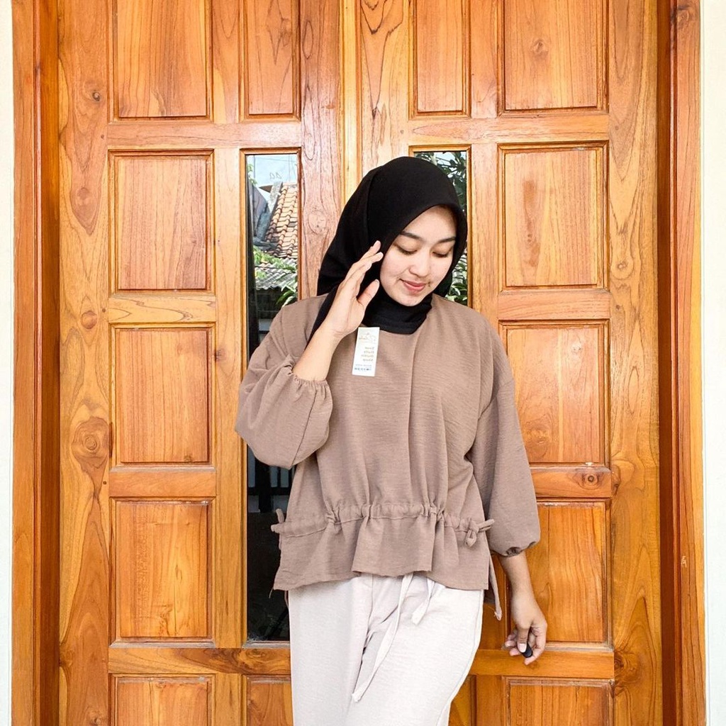 outfit premium - Blouse Jennie / Blouse Crinkle Airflow / Blouse Atasan Serut / Sorella Blouse Serut