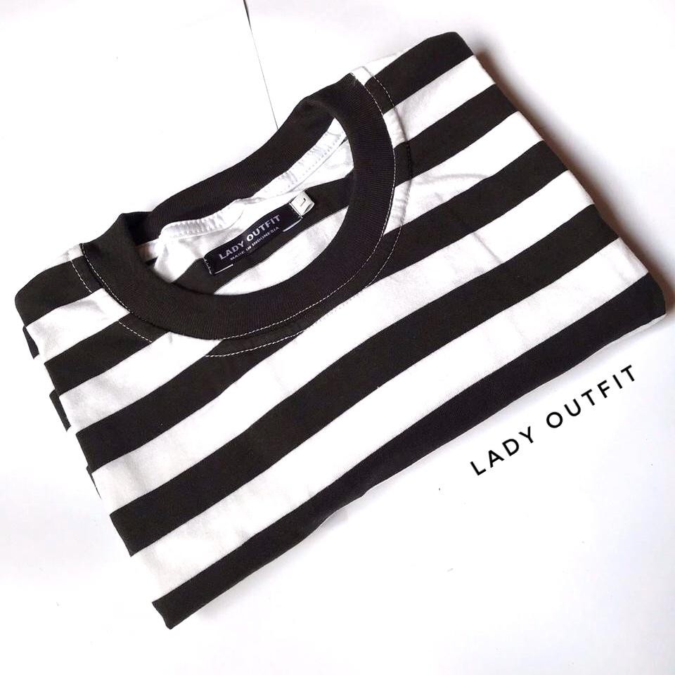 Kaos Stripe Tee Salur Garis Besar Hitam Putih Bahan 30s Halus Lembut Pria Wanita Lengan Pendek Shopee Indonesia