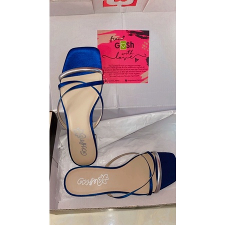 Sandal gosh New