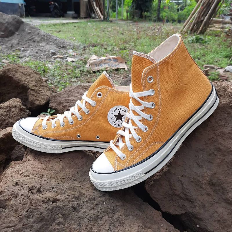 Sepatu Pria Wanita Sneakers Converse All Star Pria Wanita Murah Hitam Putih Tinggi