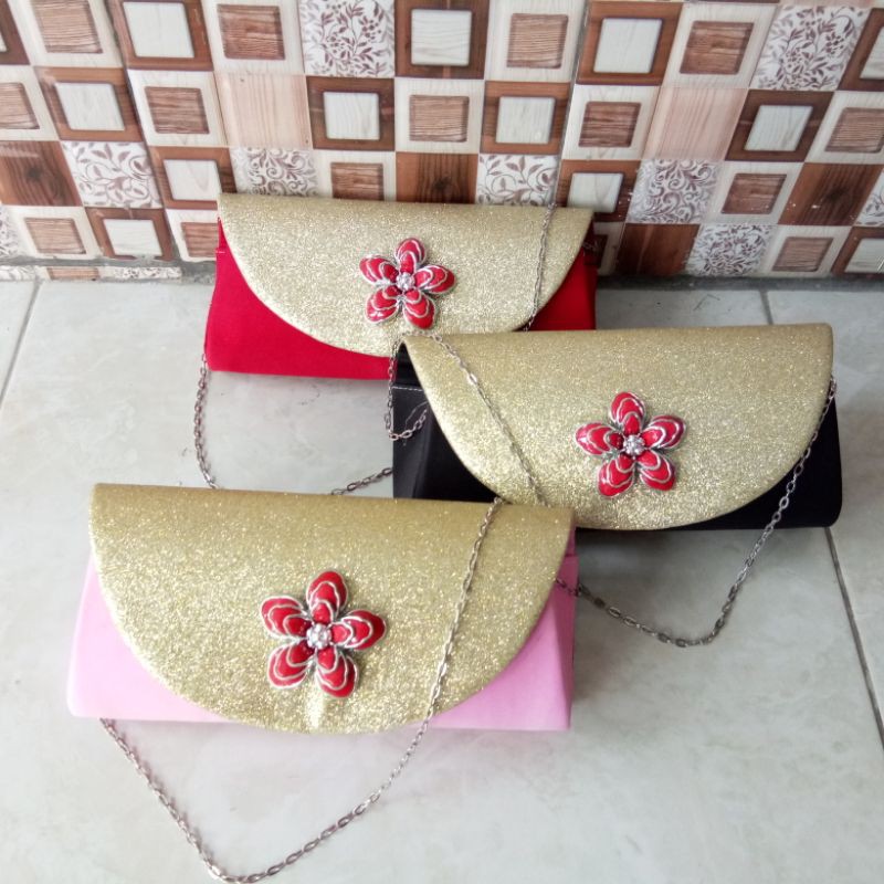 Clutch Satin NAURA Rantai