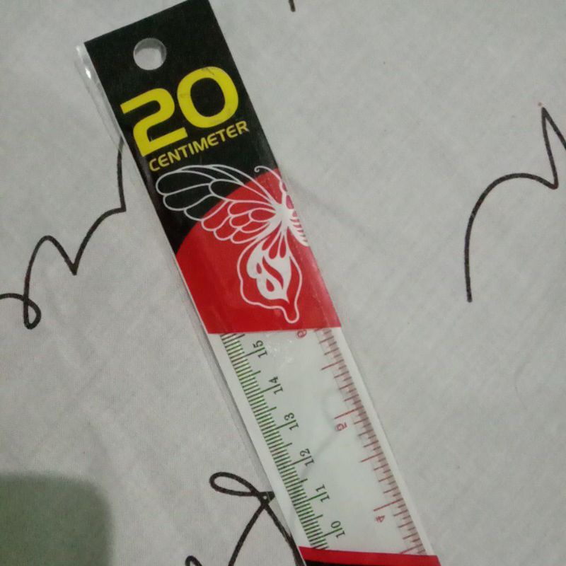

Penggaris 20 cm