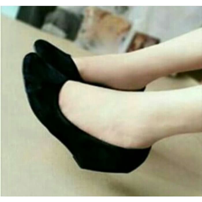 SANDAL WEDGES JEPIT HITAM WANITA SENDAL MODEL CARVIL YONGKY HOMYPED NEVADA KICKERS FLADEO HAK KEREN