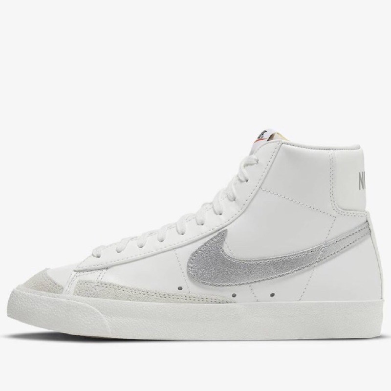nike blazer white silver