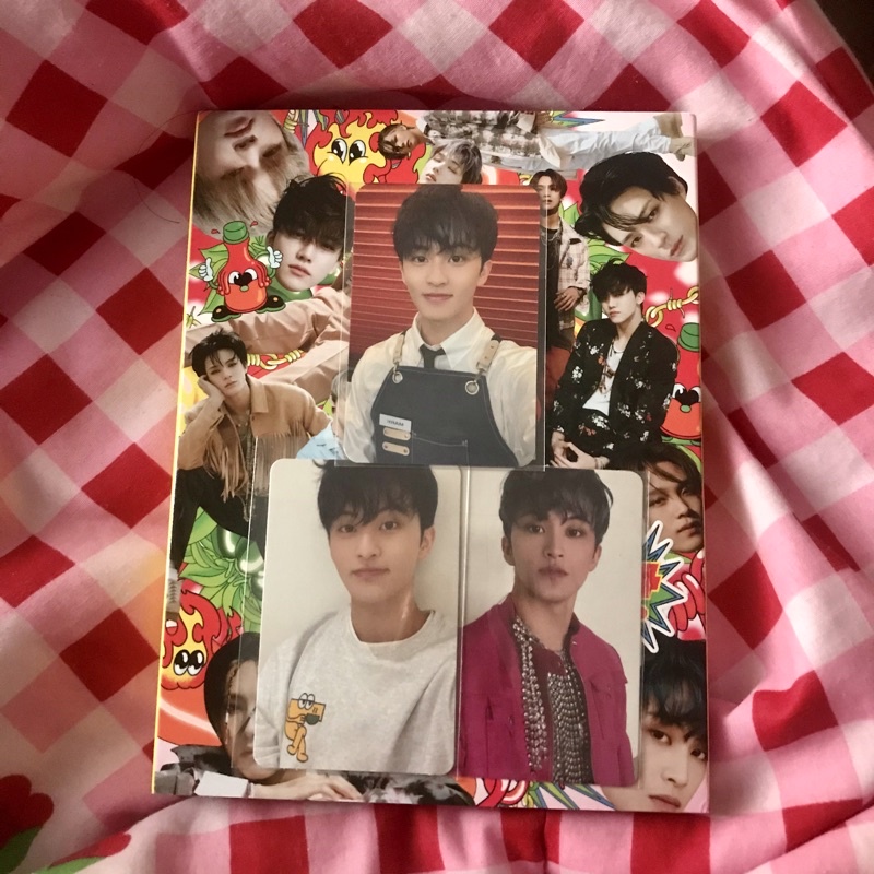 ALBUM HOT SAUCE CHILLIN MARK MUMO BENE PC SET