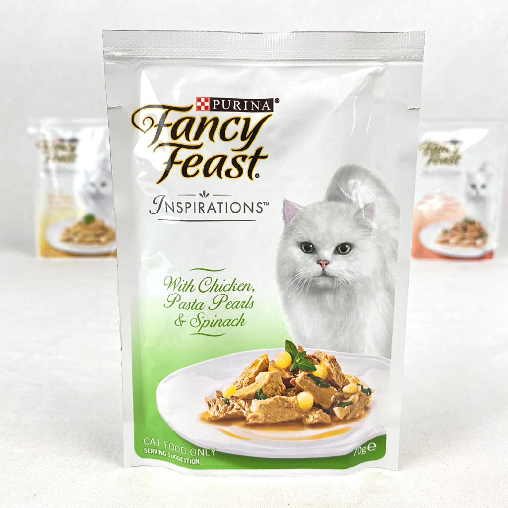 

PURINA Fancy Feast CHICKEN,Pasta,Pearls and Spinach Pouch 70gr
