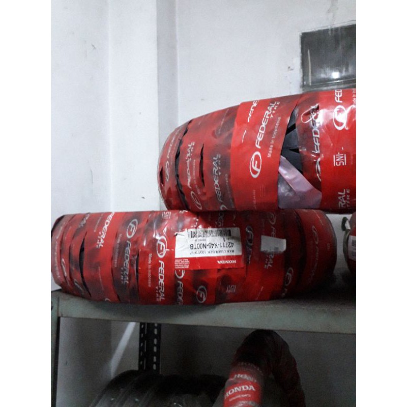 Ban luar belakang motor CBR  130/70