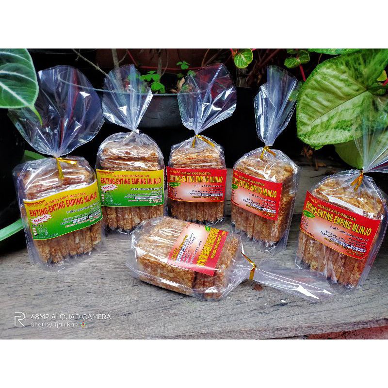 

enting enting mlinjo / enting enting / makanan khas magetan