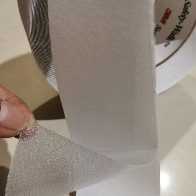 

3M - Anti Slip Lantai Clear - Anti Licin Licin Kamar Mandi 2,5cm x 18M