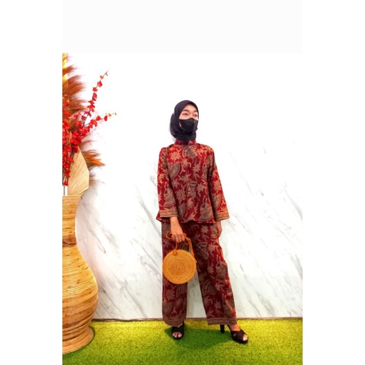 One Set Batik (Blouse dan Celana)