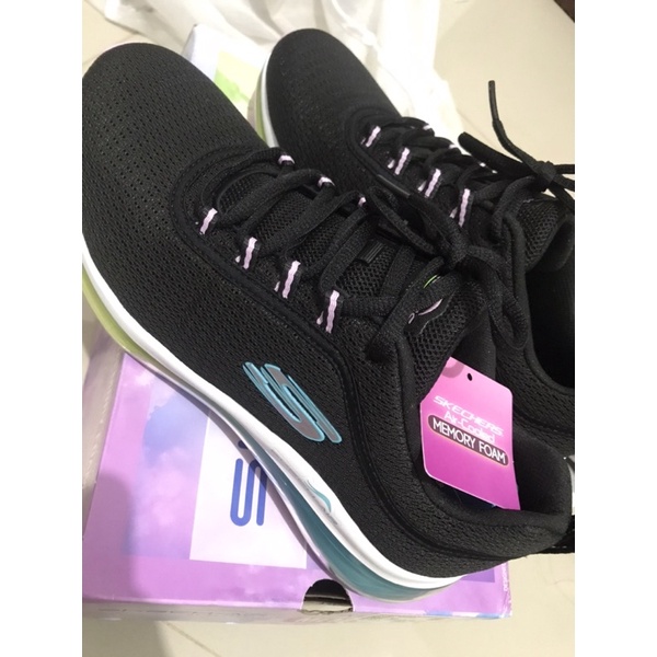 Skechers Air-Cooled Memory Foam (sepatu olahraga)