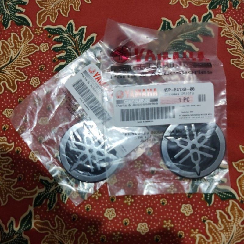 EMBLEM LOGO YAMAHA BYSON/SCORPIO Z ORIGINAL