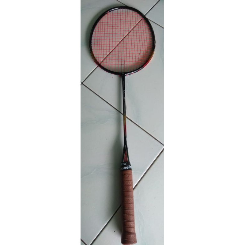 RAKET BADMINTON SERI CARBONEX 25
