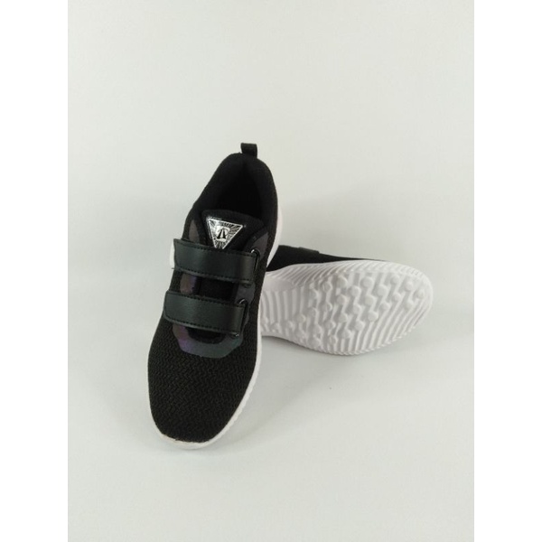 Sepatu ardiles anak sekolah