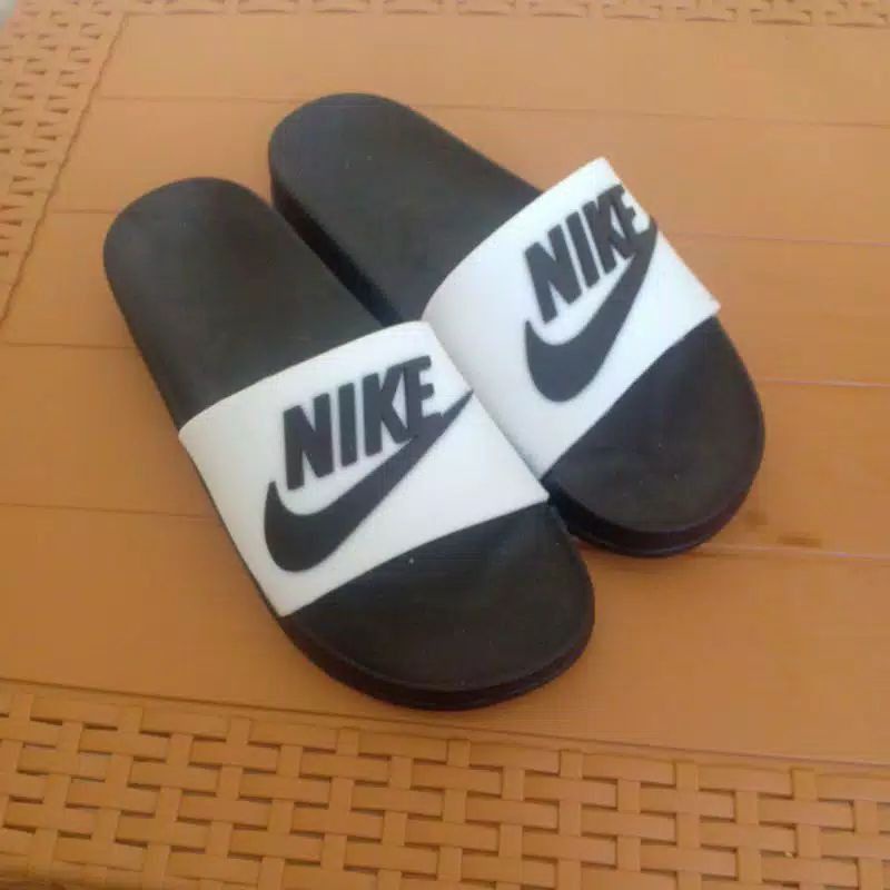 Sandal Slide Slip On Nike Sandal Pria