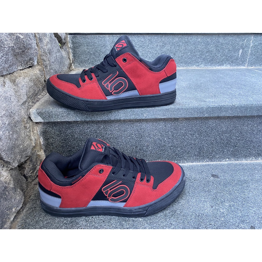 MTB Shoes Downhill Non Cleat Fiveten Freerider Shoes - Black Solar Red Grey