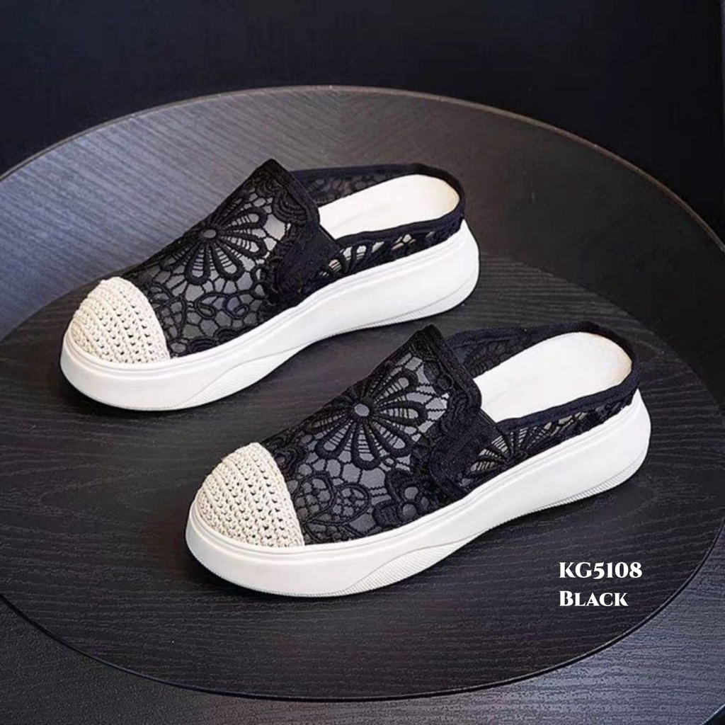 RESTOCK WYN  SNEAKERS SLOP WANITA HOLLOW LACE KG5108