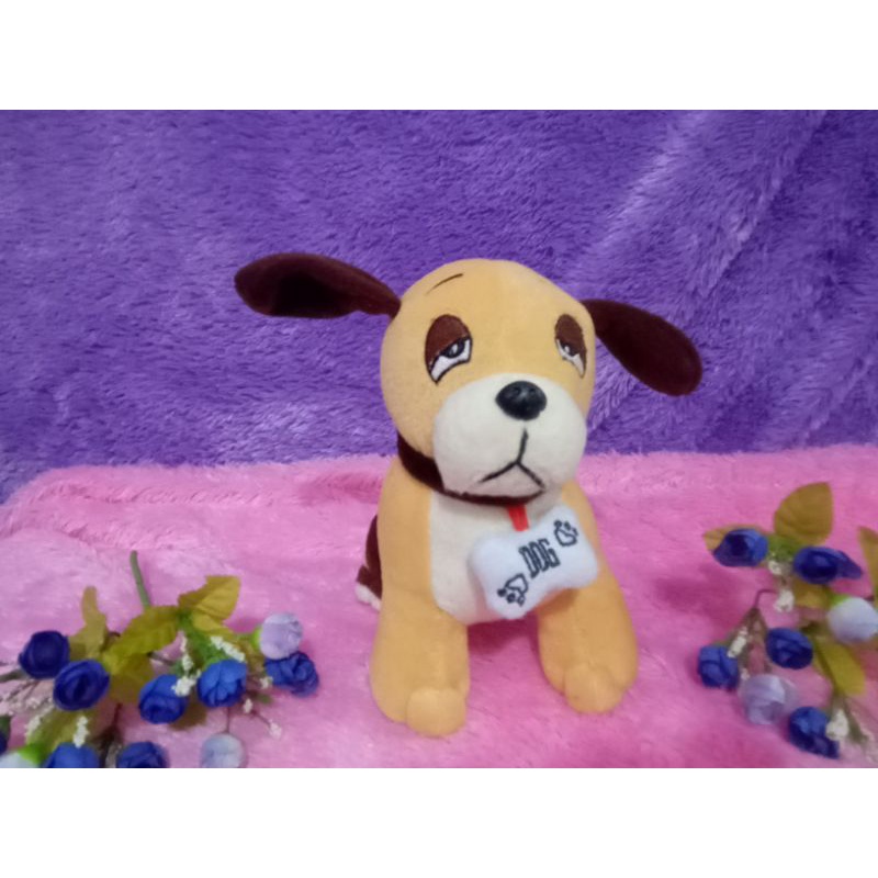 Boneka anjing buldog mini
