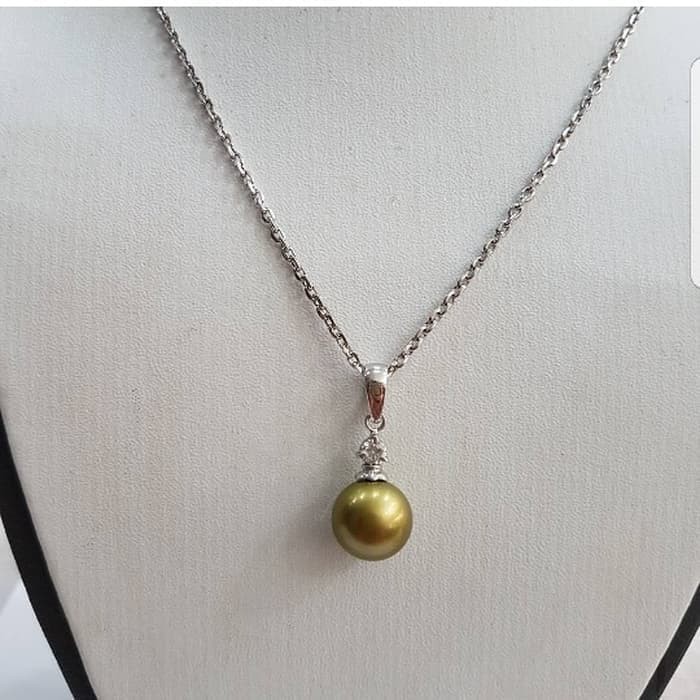 "Kalung emas mutiara air laut asli lombok"