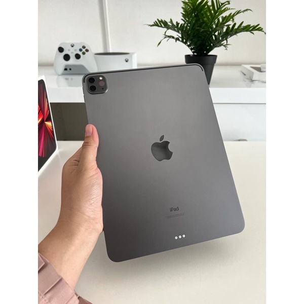 Preloved iPad Pro 11 2021 - Apple M1 chip / inter-128GB/wifi