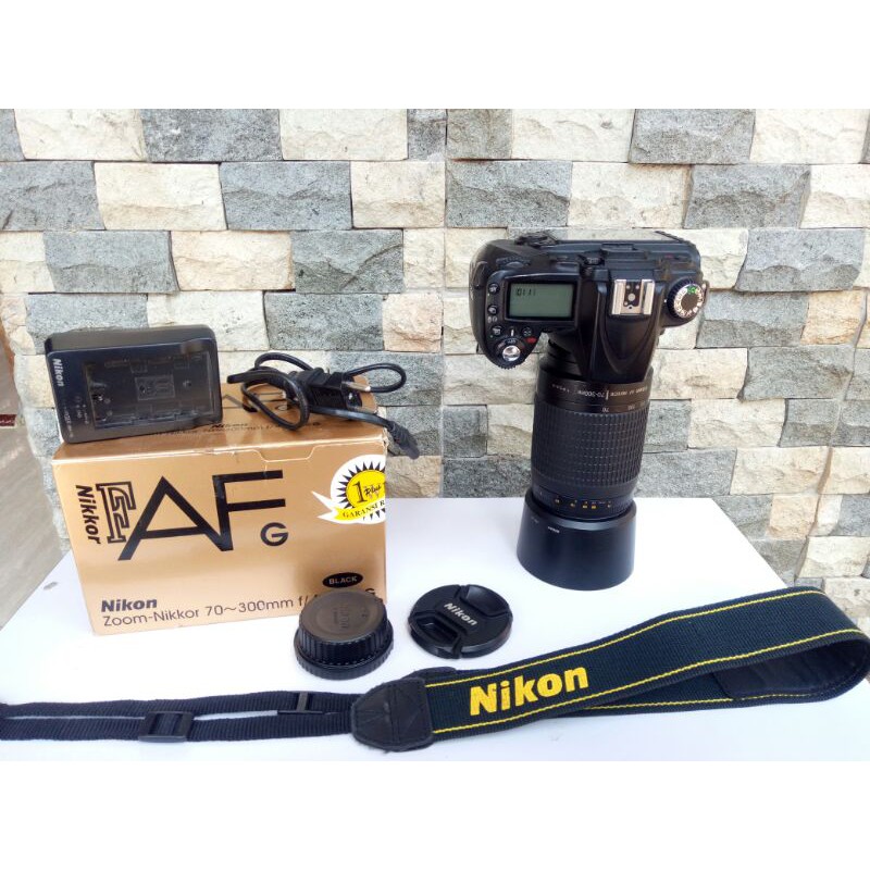 Nikon D90 dan lensa 70-300mm