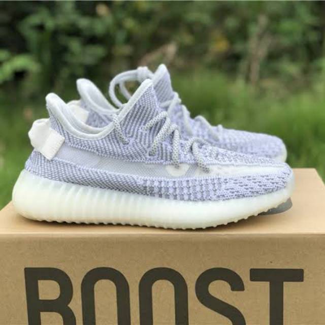Jual Adidas Yeezy Boost 350 Terlengkap & Harga Terbaru Mei 2026 | Shopee  Indonesia