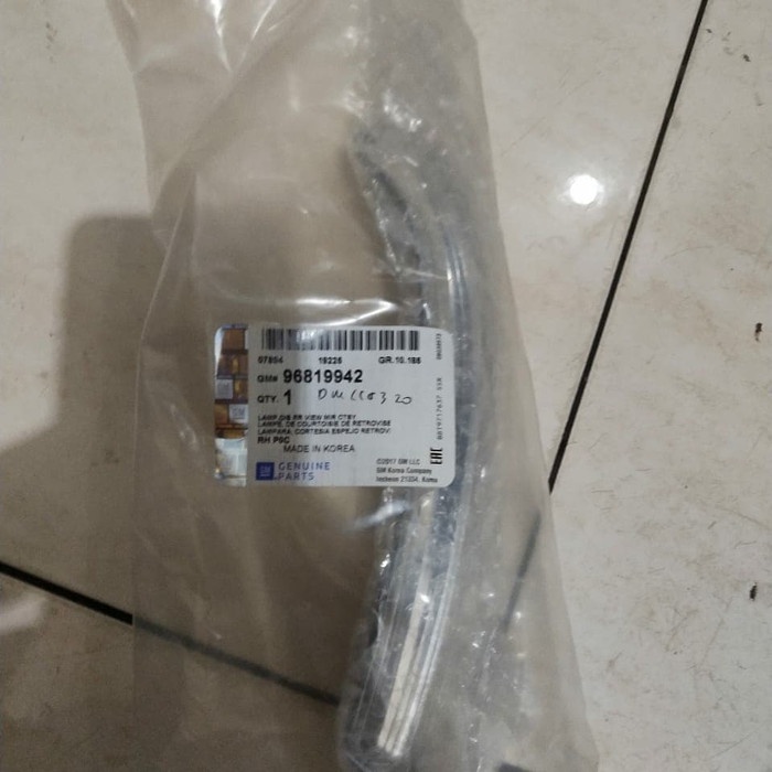 Lampu Sen Spion Captiva Facelift FL Kanan 96819942 asli GM Terjangkau