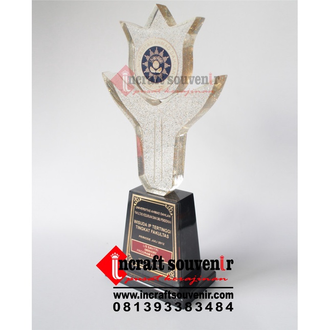 PLAKAT SOUVENIR FIBER UNIVERSITAS AHMAD DAHLAN