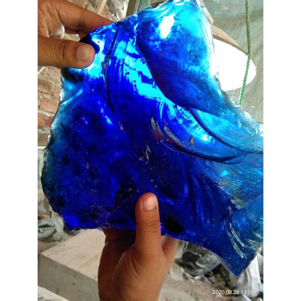 Batu obsidian biru
