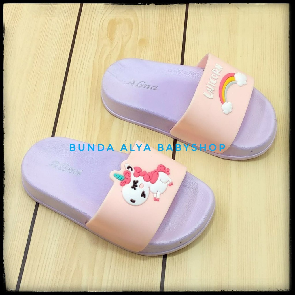 Sandal Anak Perempuan Lentur Usia 4-5 Tahun IMPORT Reject Harga Miring [SENDAL ANAK REJECT]