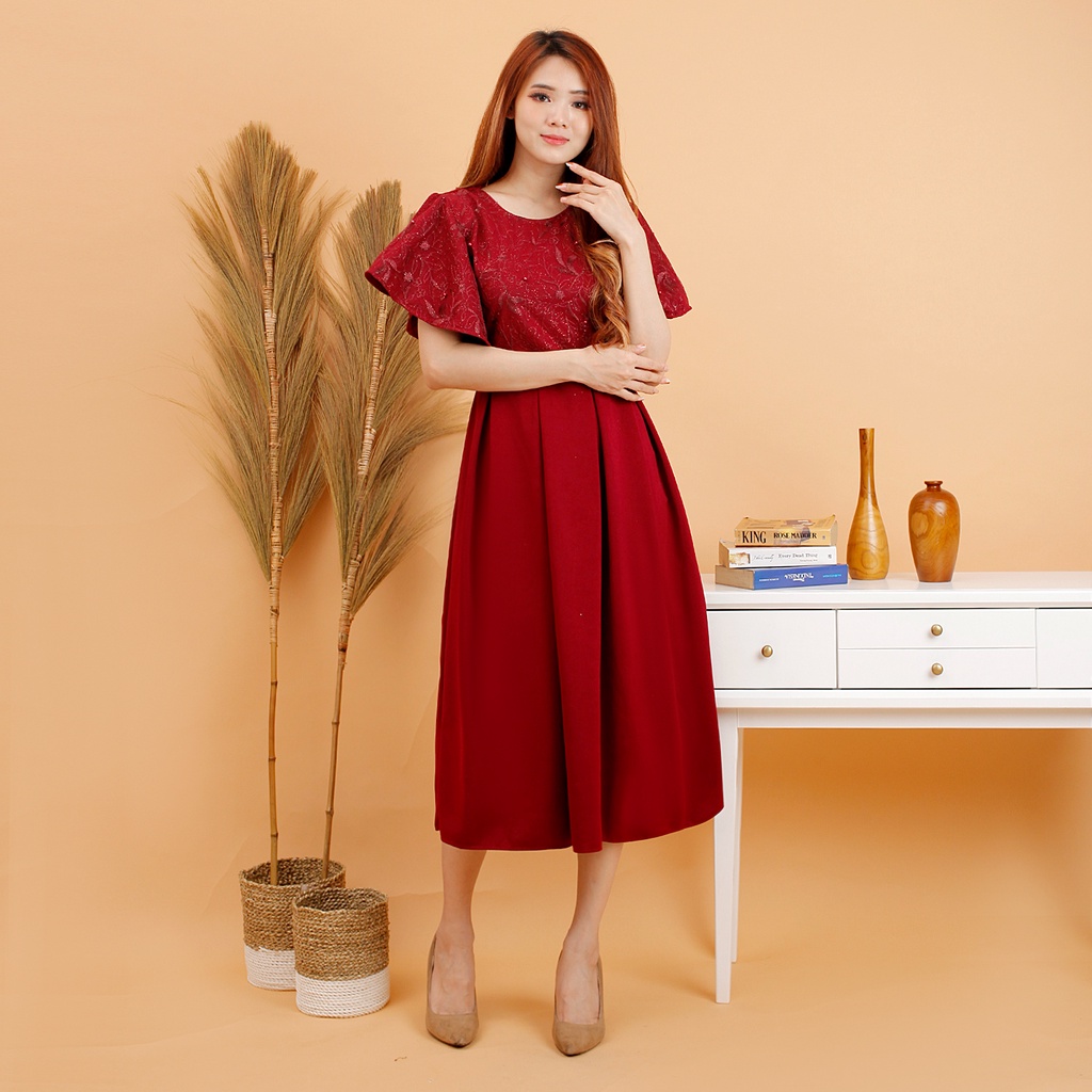 Fashion wanita #4193 , Medium dres scuba import kombinasi tile bordir gliter mutiara