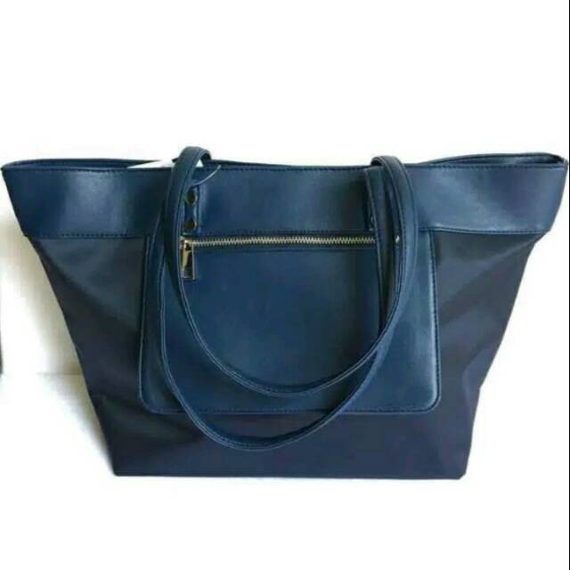 Tas wanita merk connexion...  100% ORIGINAL brand matahari